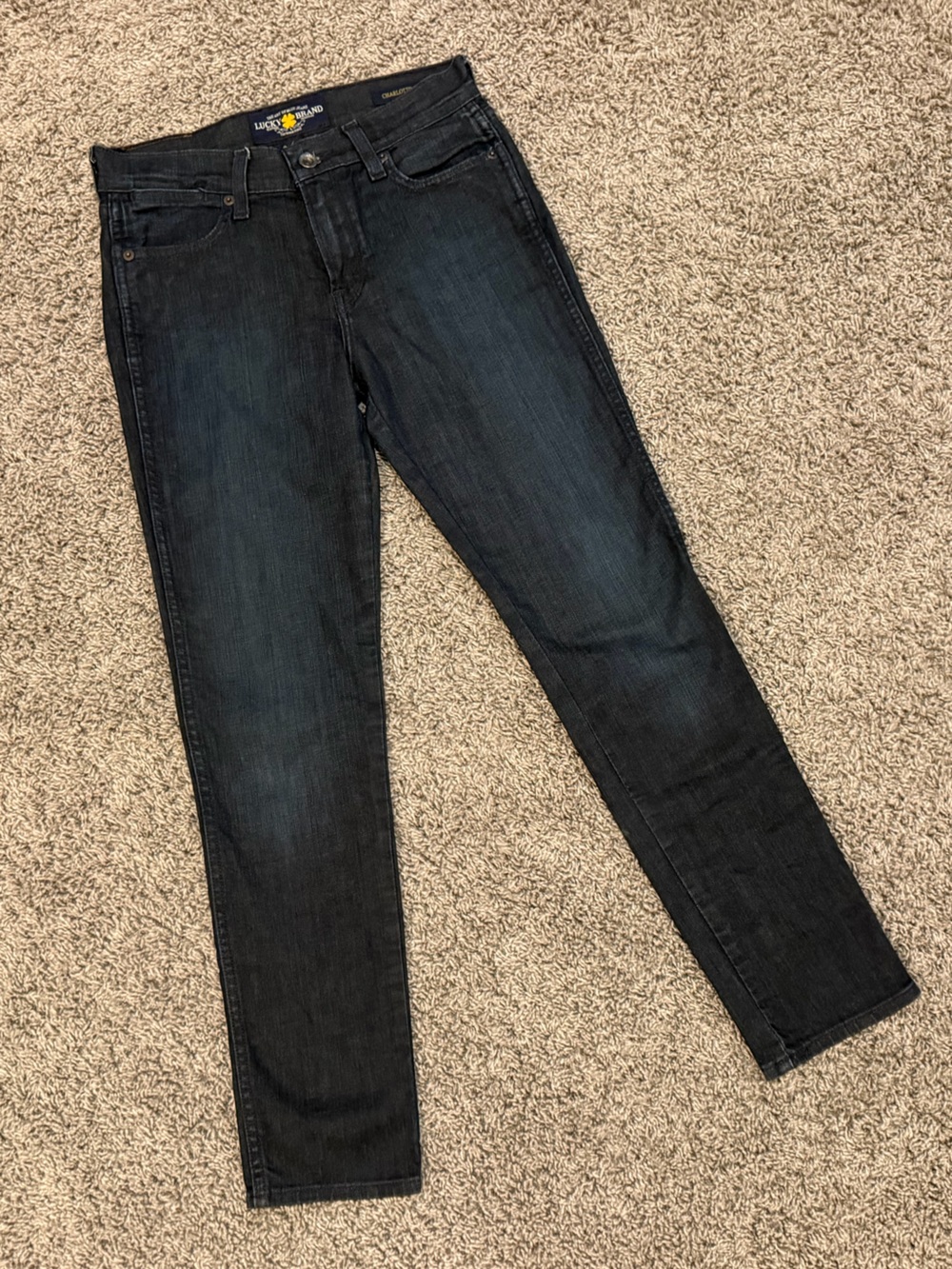 Lucky Brand women’s dark wash “Charlotte Rail” Jeans - size 0/25